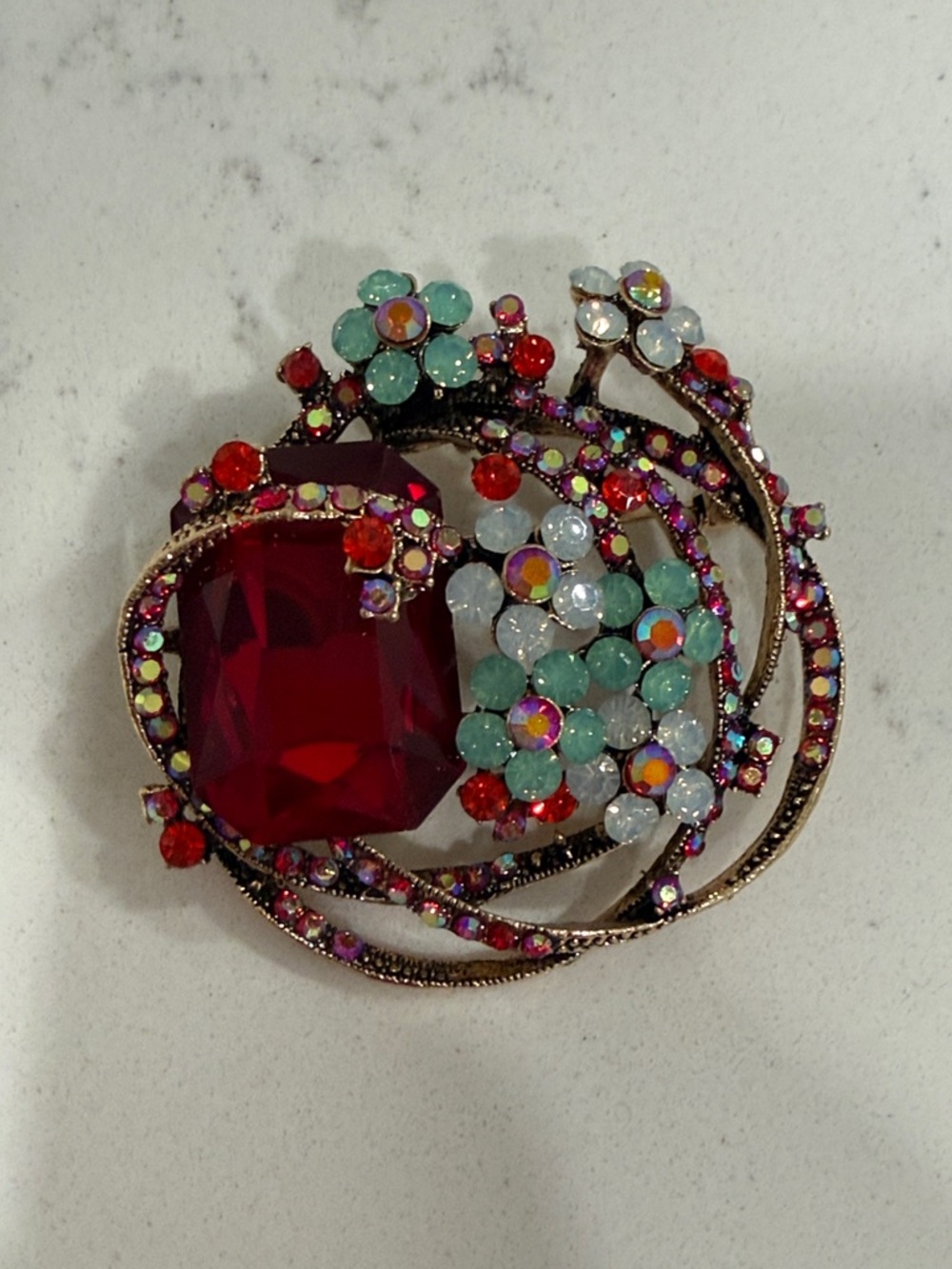 NWOT Vintage-Style Multicolor Crystal Floral Brooch - Red, Mint, White